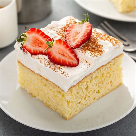 lucca latin leche|Tres leches .